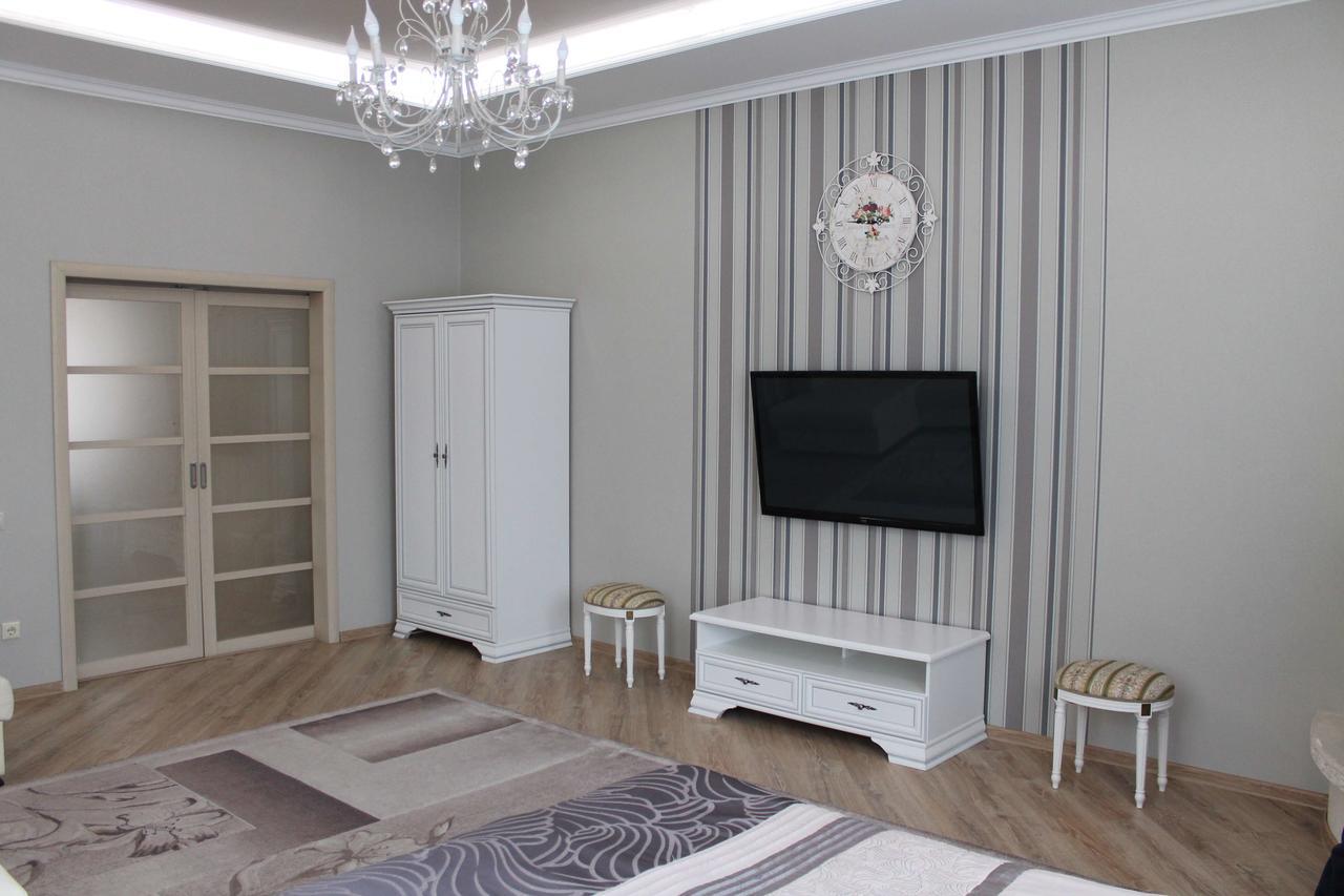 Sergeaparthotel ブレスト エクステリア 写真