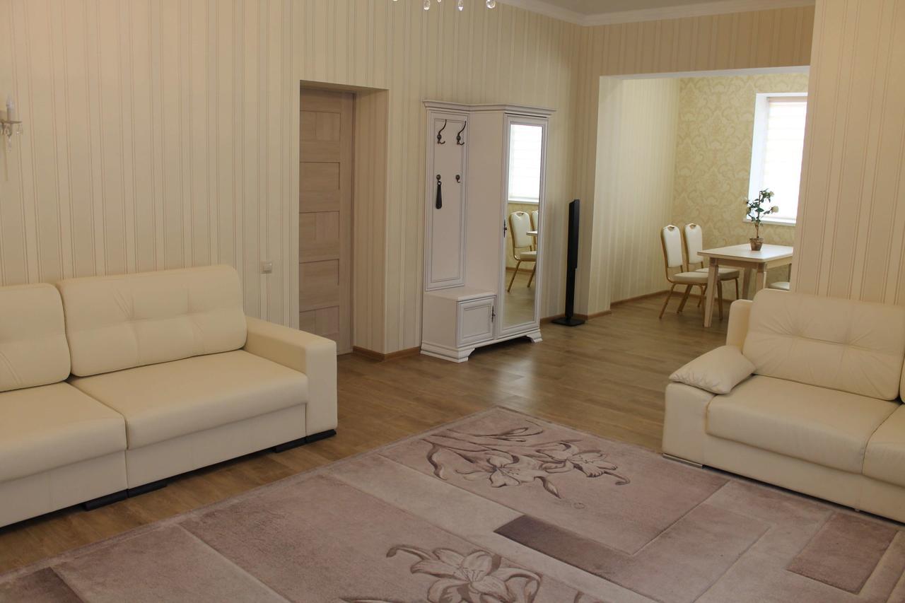 Sergeaparthotel ブレスト エクステリア 写真
